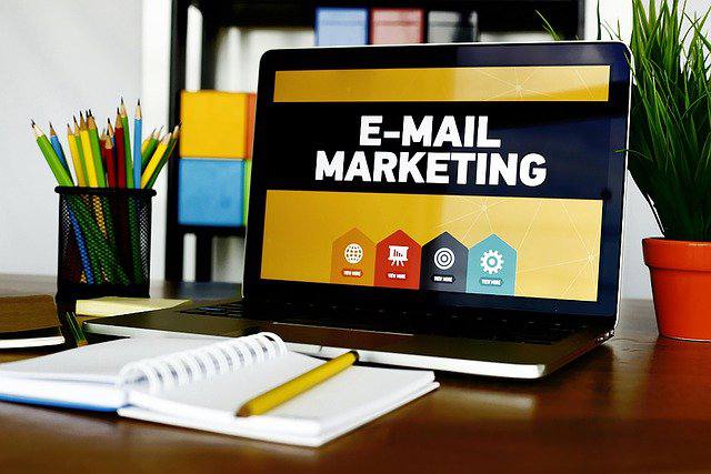 ईमेल मार्केटिंग से पैसे कैसे कमाए (Email Marketing Se Paise Kaise Kamaye)